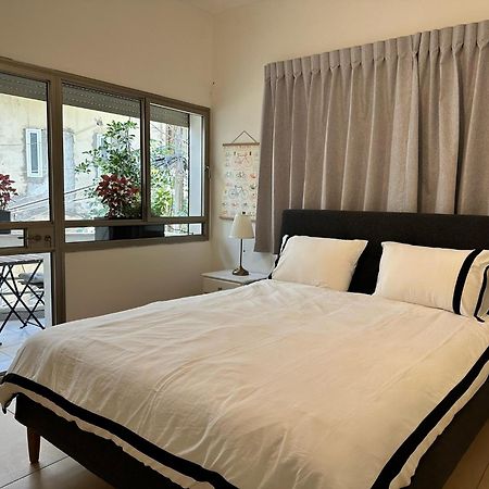 Roza Apartment Tel Aviv Bagian luar foto