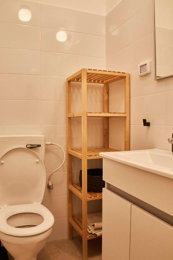 Roza Apartment Tel Aviv Bagian luar foto
